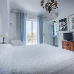 Domenicanda Vila Capri