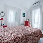 Domenicanda Vila *