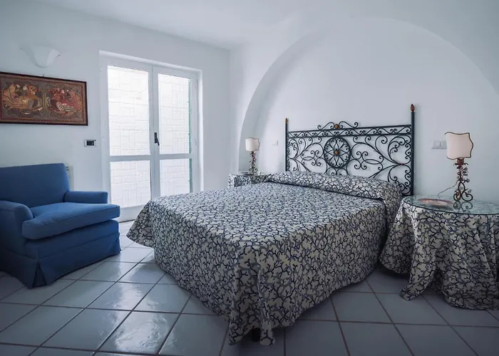 Domenicanda * קאפרי