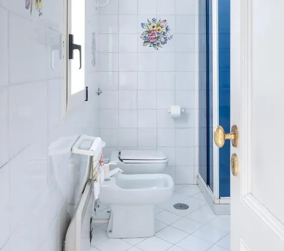 וילה Domenicanda קאפרי