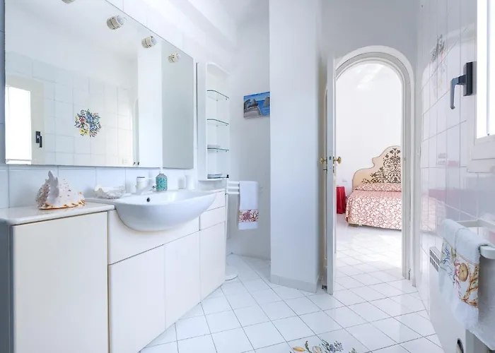 Domenicanda וילה קאפרי