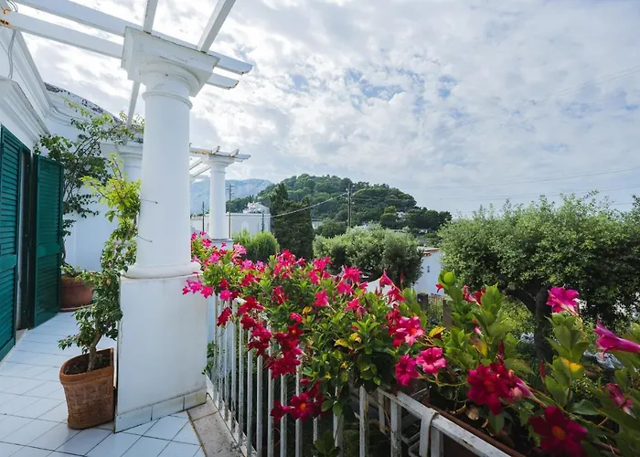 Domenicanda Villa Capri