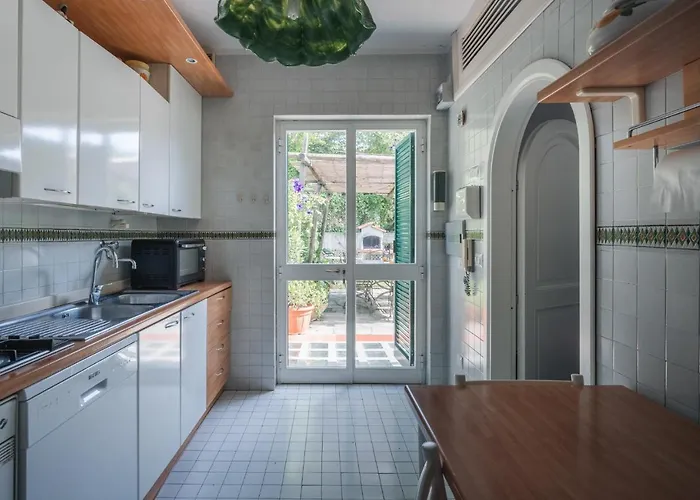 Domenicanda Villa Capri